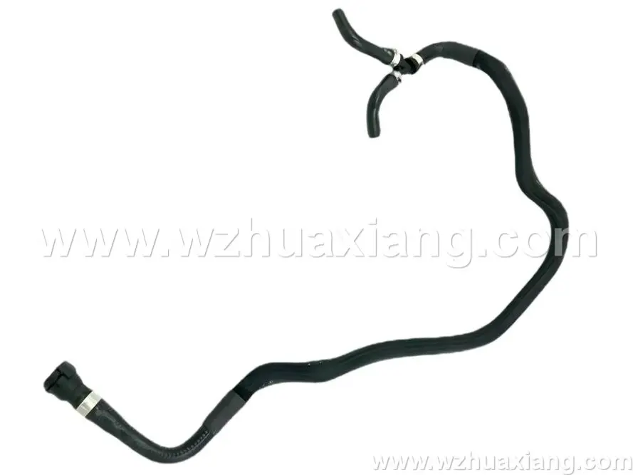 排气管路
exhaust   pipe
