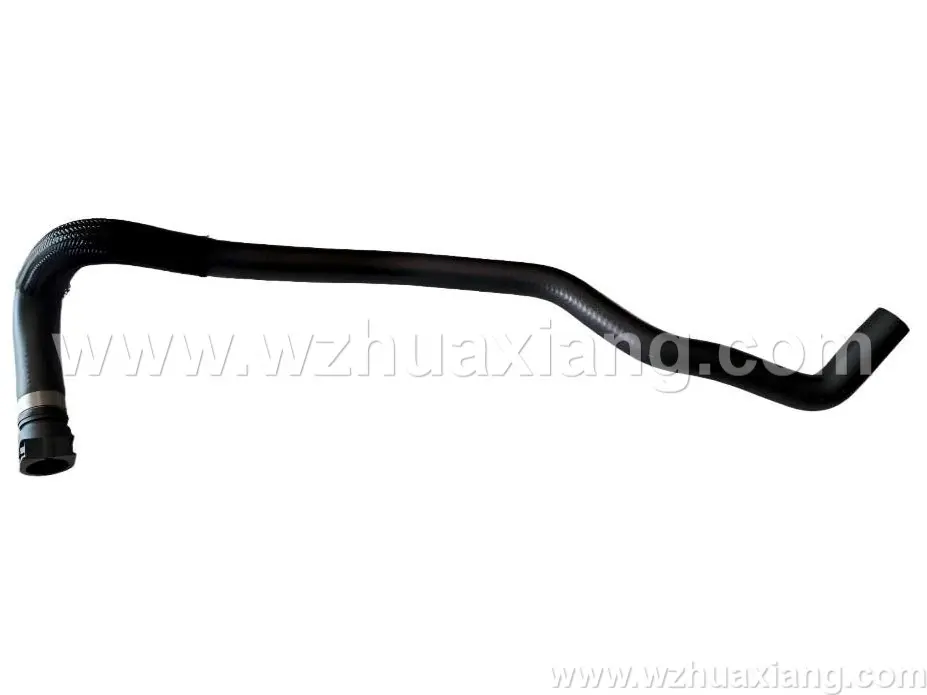 冷却液软管
Coolant  hose