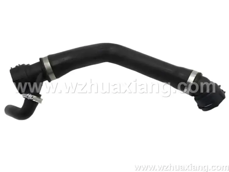 冷却液软管
Coolant  hose