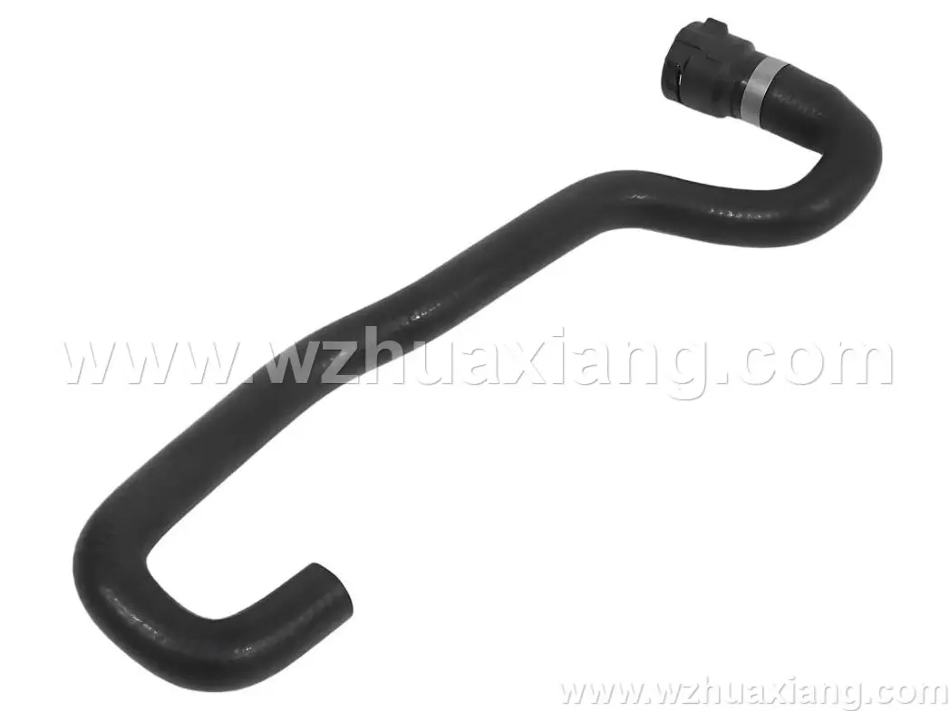 冷却液水管
Coolant  hose