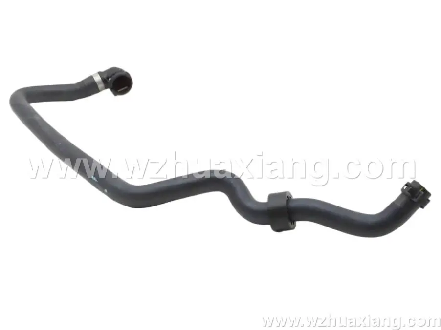 冷却液软管
Coolant  hose