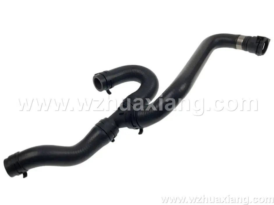 冷却液软管
Coolant  hose