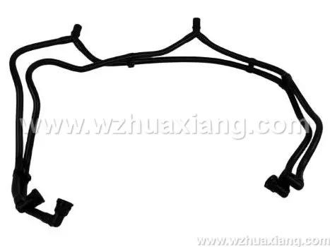 发动机水管
water  pipe