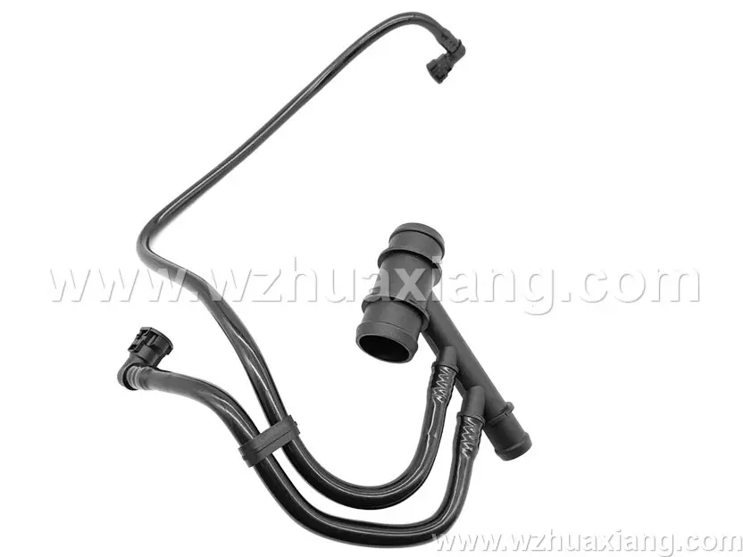 上冷却液散热器软管
暖风水管   
warm  air duct                   RRS/5.0