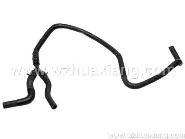 散热器冷却软管
水箱副水壶水管                     RR/4.4