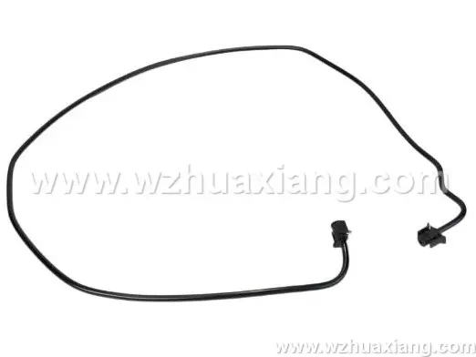 溢流软管
回水管 
return  pipe                           LR2