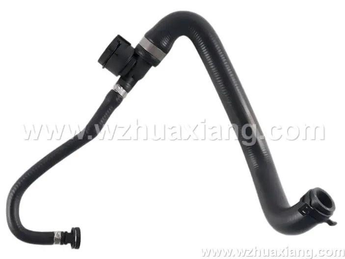 冷却液软管
Coolant  hose