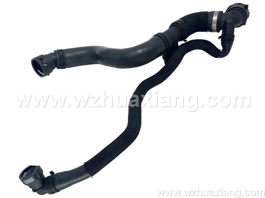 上水箱冷却液管路
上水管 
water  supply  pipe                              RR13/RS14